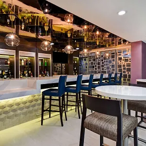 3* מלון Hampton Ny-jfk